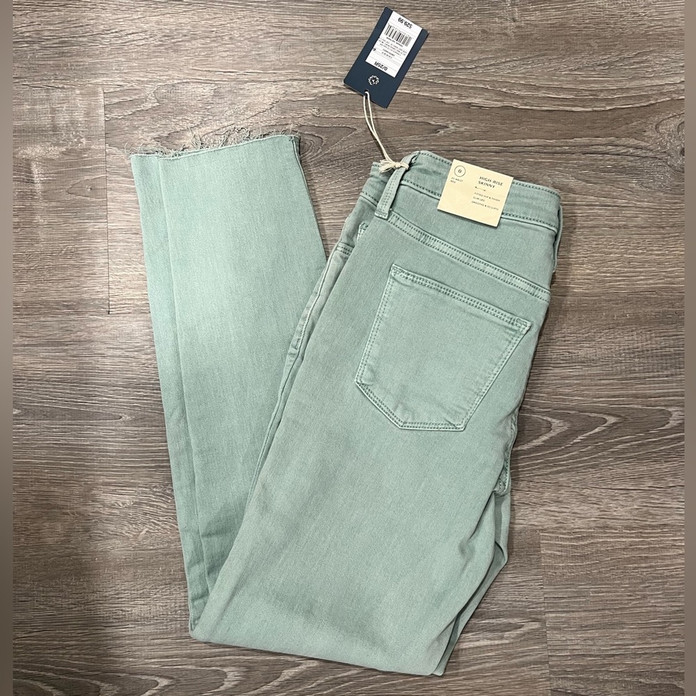 NWT Universal Thread High Rise Skinny Jeans